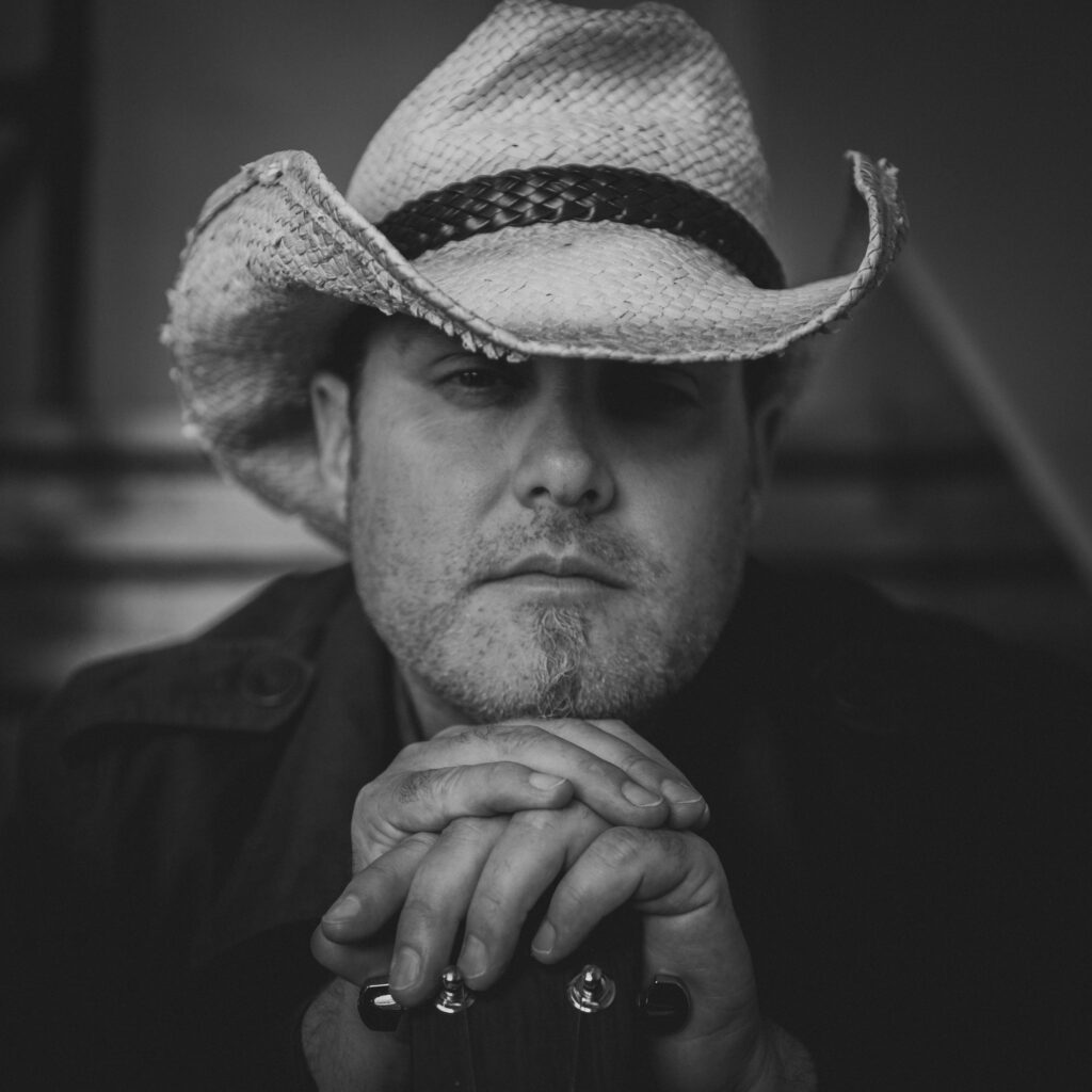 Dale Oakley Promo Image - Guitar in Hand